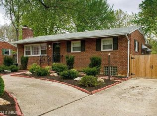 922 Ware St SW, Vienna, VA 22180