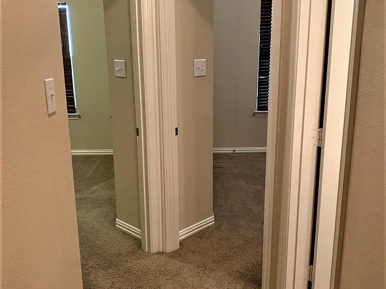 2519 Waterstone Ln — Photo 9