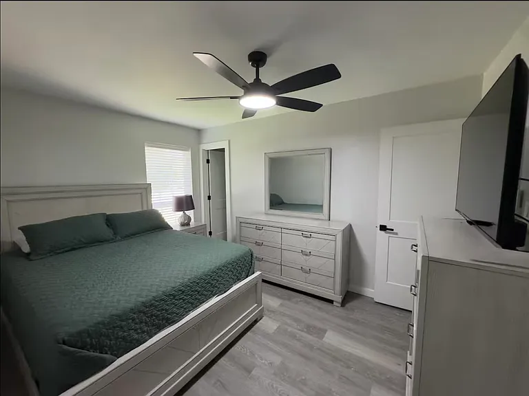 507 Parker Cir — Photo 8