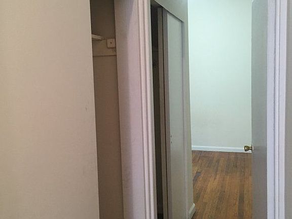 5th image of 105 W 138th St APT 4a