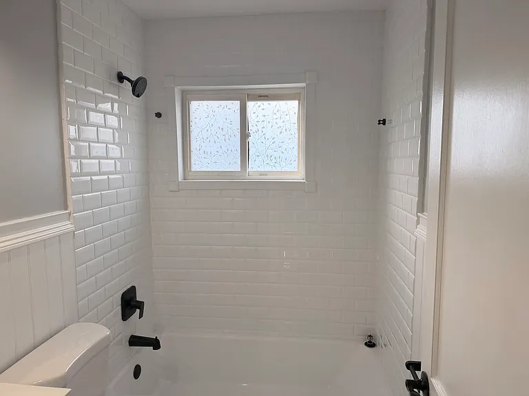 1078 Downton Rd — Photo 21