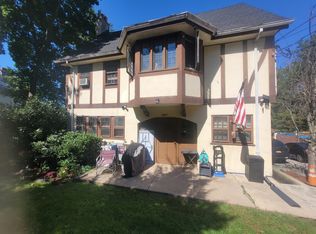 15 Hudsonview Ter, Yonkers, NY 10701