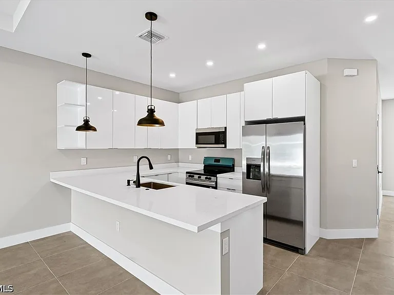 314 Naples Ave S #314 — Photo 31