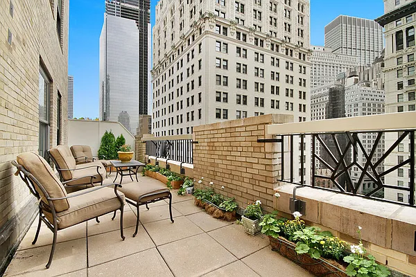 Sold by Corcoran | media 10