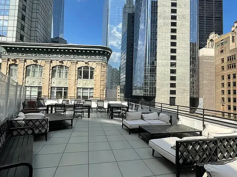 110 Greenwich St #5I — Photo 4