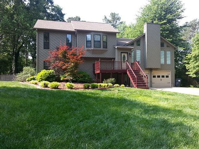 1st image of 2851 Forest Chase Dr NE