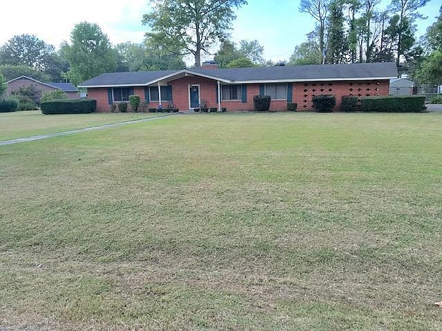 1st image of 1137 Cloverdale Dr
