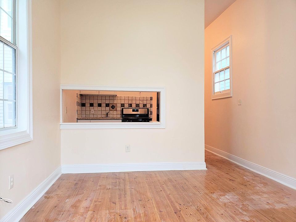 1st image of 215 N Telemachus St #C
