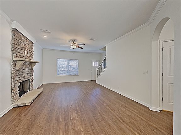 3rd image of 3207 Donnacona Ct