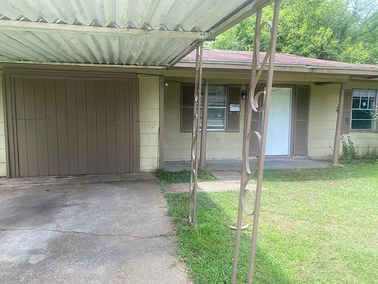 5235 Queen Christina Ln — Photo 2