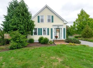 561 N Main St, Raynham, MA 02767
