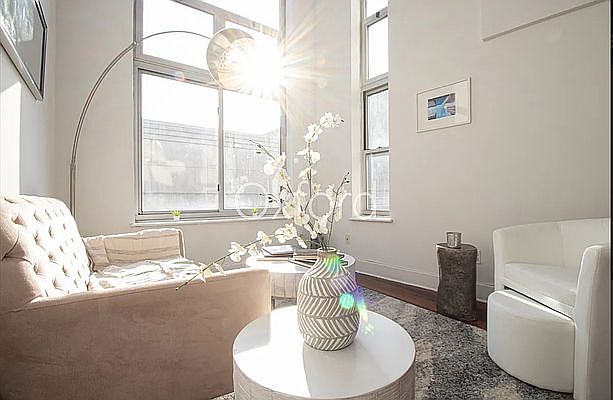 1st image of 18 Meserole St APT 2A