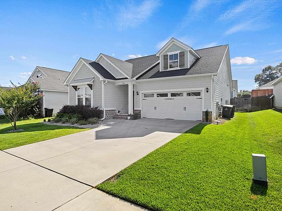 3rd image of 1140 Willow Crossing Dr