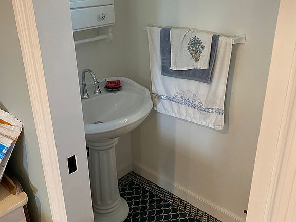 3rd image of 1028 Olive St Unit B