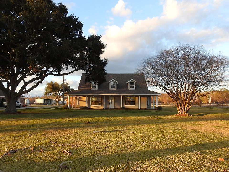 1st image of 108 Sunrise Ct