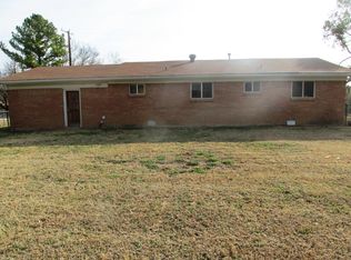 1017 Rosebud Dr, Azle, TX 76020