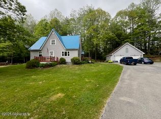 75 Stark Rd, Corinth, NY 12822