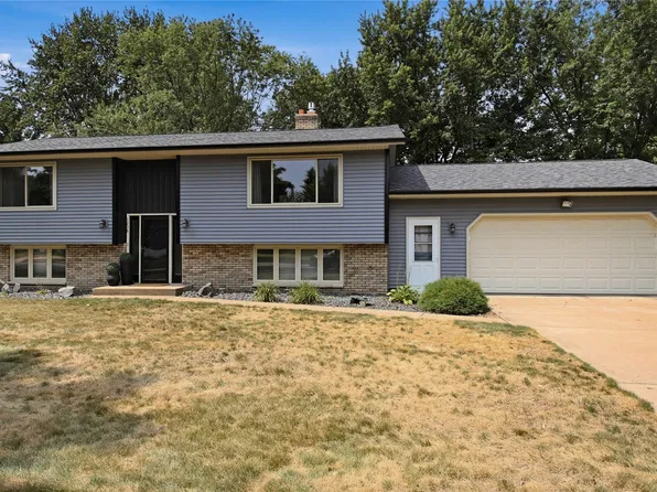 1238 Dogwood Drive, Eau Claire, WI 54701