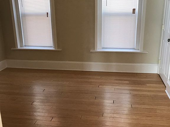 4th image of 20 Eden St APT 4