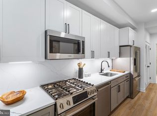 1229 King St #201, Alexandria, VA 22314