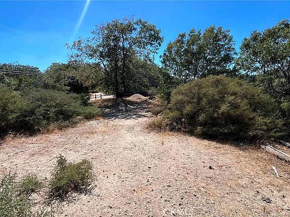 3rd image of 718 Cypress Rd #13