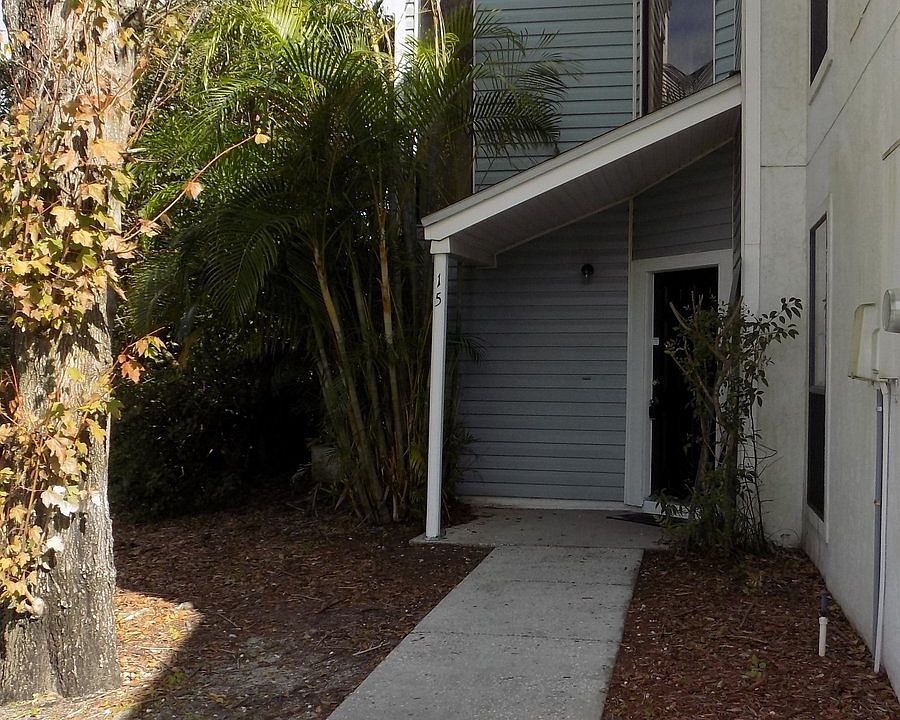 1st image of 222 Carpenters Way APT 15