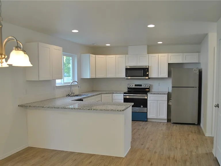 1525 S Monroe St #C3 — Photo 3