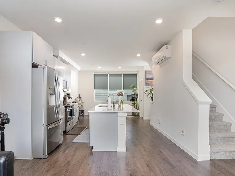 7122 A Beacon Ave S — Photo 10