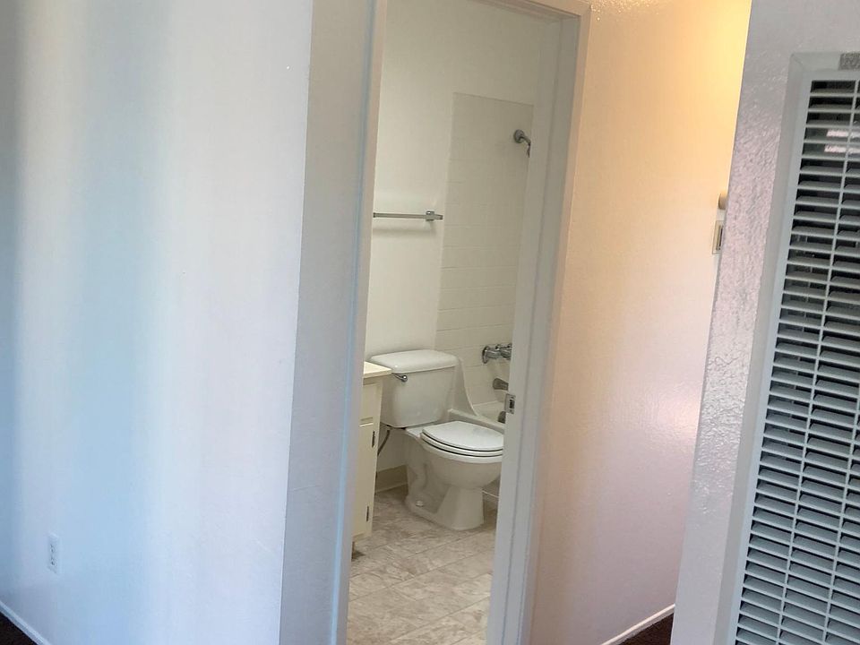 2nd image of 700 Solano Ave APT 6