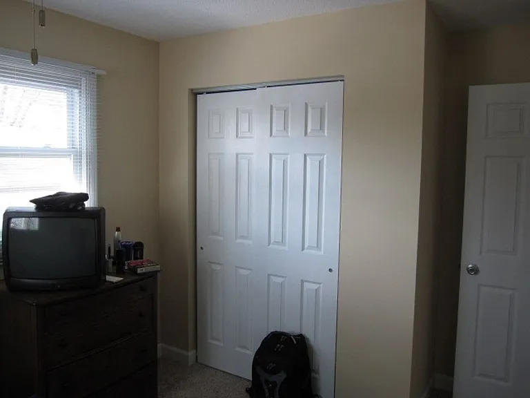 2317 Butternut Ct — Photo 7
