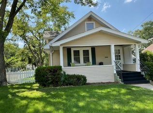 2002 Ridge Ave, Rockford, IL 61103