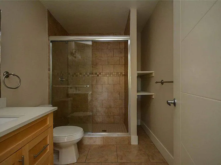 245 Innovation Dr — Photo 22