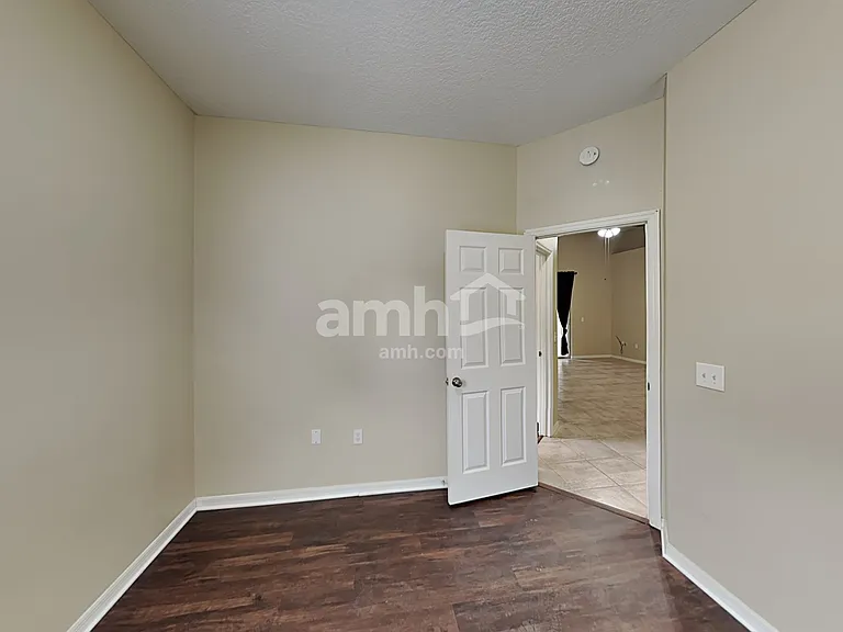 6223 Blackberry Ln — Photo 13