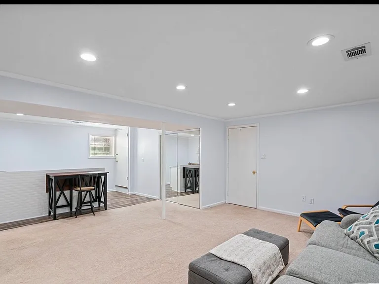 11611 Vale Rd — Photo 14