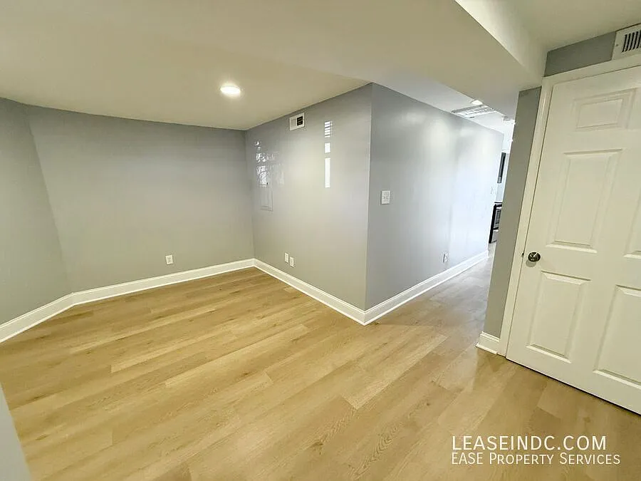 1 bed, 750 sqft, $1,800 — Photo 2
