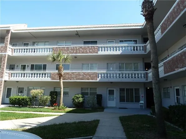2461 Rhodesian Dr APT 37, Clearwater, FL 33763