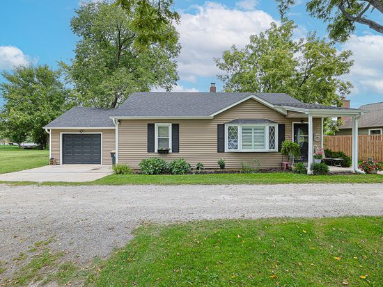 347 E Hydraulic Ave, Yorkville, IL 60560