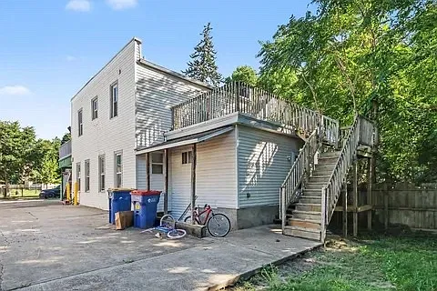 1008 Baxter St SE — Photo 3