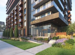 21 Park St E #517, Mississauga, ON L5G 0C2