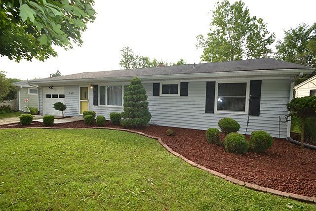 1st image of 2417 W Sheffield Dr