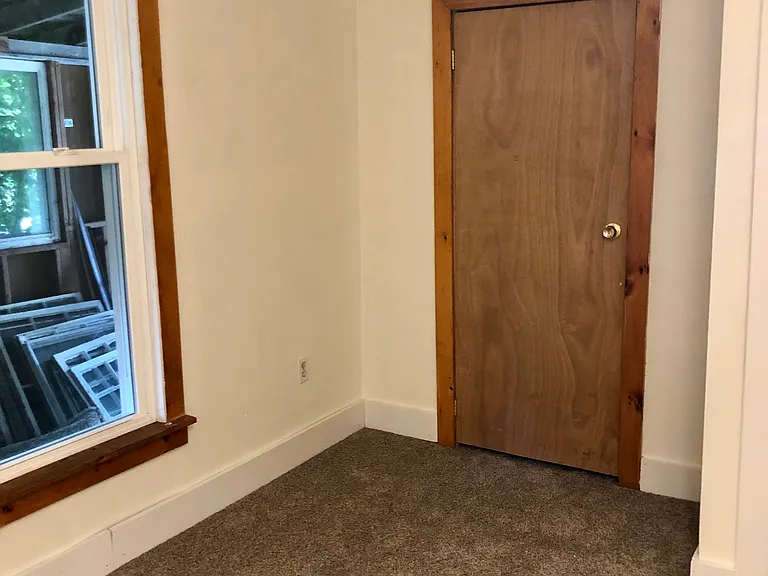60 E Main St — Photo 14