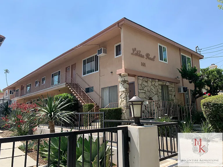 101 N Sierra Bonita Ave #9 — Photo 14