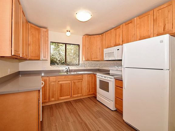 2nd image of 341 Cascade Dr