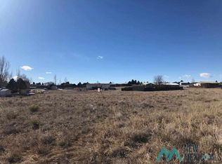 Circle, Raton, NM 87740