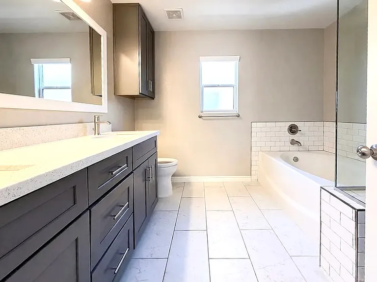 928 Purdy Lodge St — Photo 17