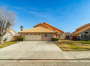43742 Rialto Dr, Lancaster, CA 93535