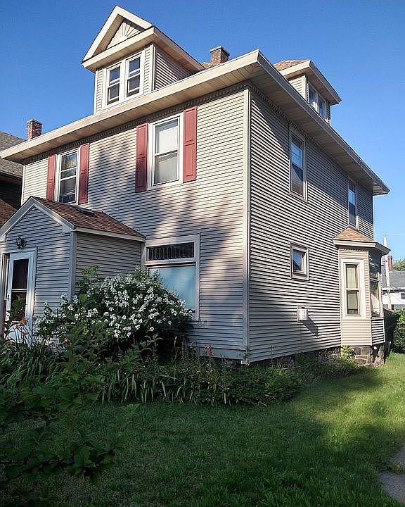 1st image of 912 N 57th Ave W