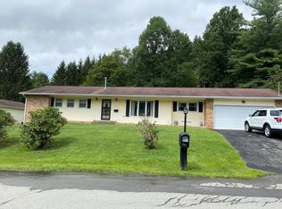 400 Bluestone Rd, Beckley, WV 25801