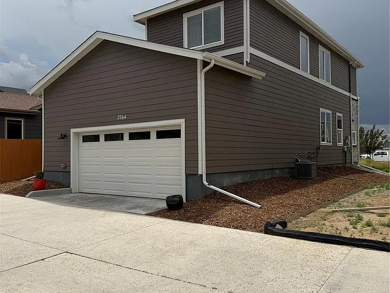 2764 Simpre Way — Photo 3