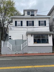 1971 Smith St, North Providence, RI, 02911
